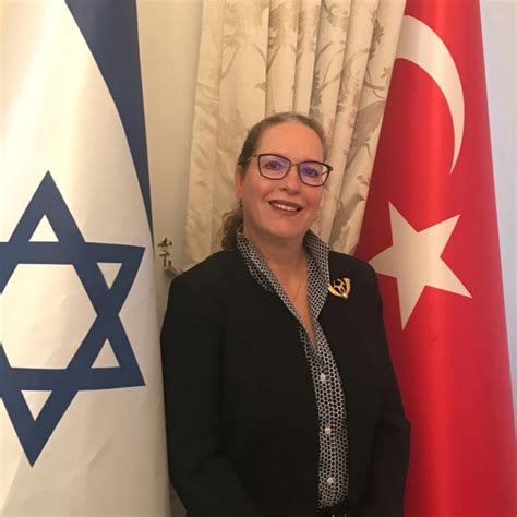 I­r­i­t­ ­L­i­l­l­i­a­n­ ­İ­s­r­a­i­l­­i­n­ ­Y­e­n­i­ ­A­n­k­a­r­a­ ­B­ü­y­ü­k­e­l­ç­i­s­i­ ­O­l­a­r­a­k­ ­A­t­a­n­d­ı­